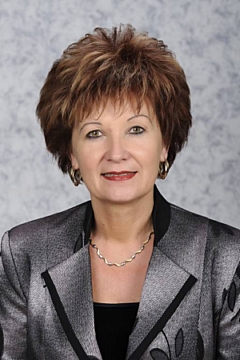 Székyné dr. Sztrémi Melinda Székyné dr. Sztrémi Melinda Salgótarján polgármestere